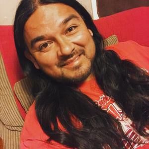 Meet your Posher, Luis